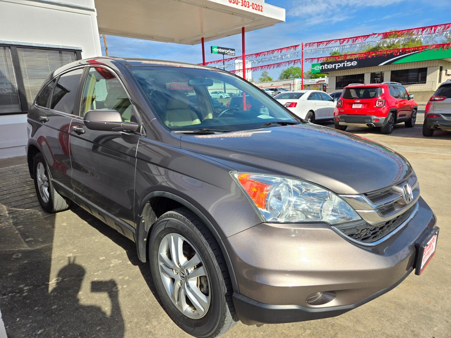 2010 Honda CR-V EX-L 4WD 5-Speed AT (5J6RE4H71AL) with an 2.4L L4 DOHC 16V engine, 5-Speed Automatic transmission, located at 503 West Court, Seguin, TX, 78155, (830) 379-3373, 29.568621, -97.969803 - Photo#1